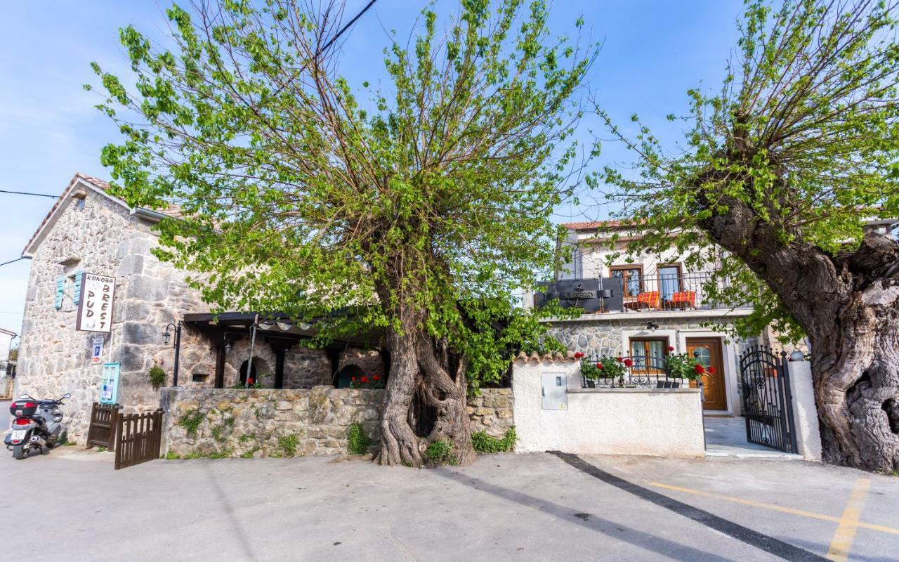 Villa Mulberry Milohnici Екстер'єр фото